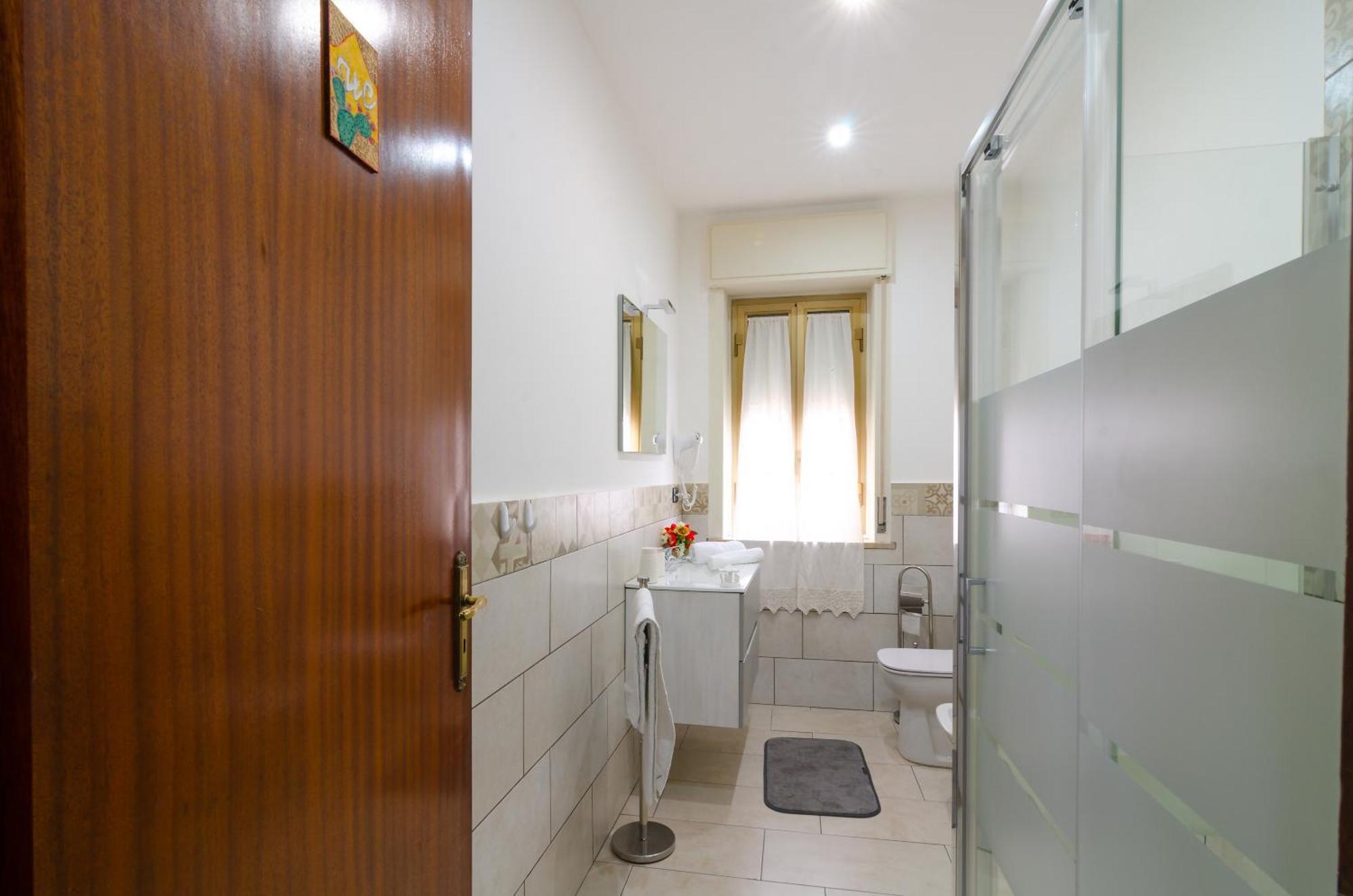Casa Aurora A Due Passi Dalla Ferrovia Apartment *