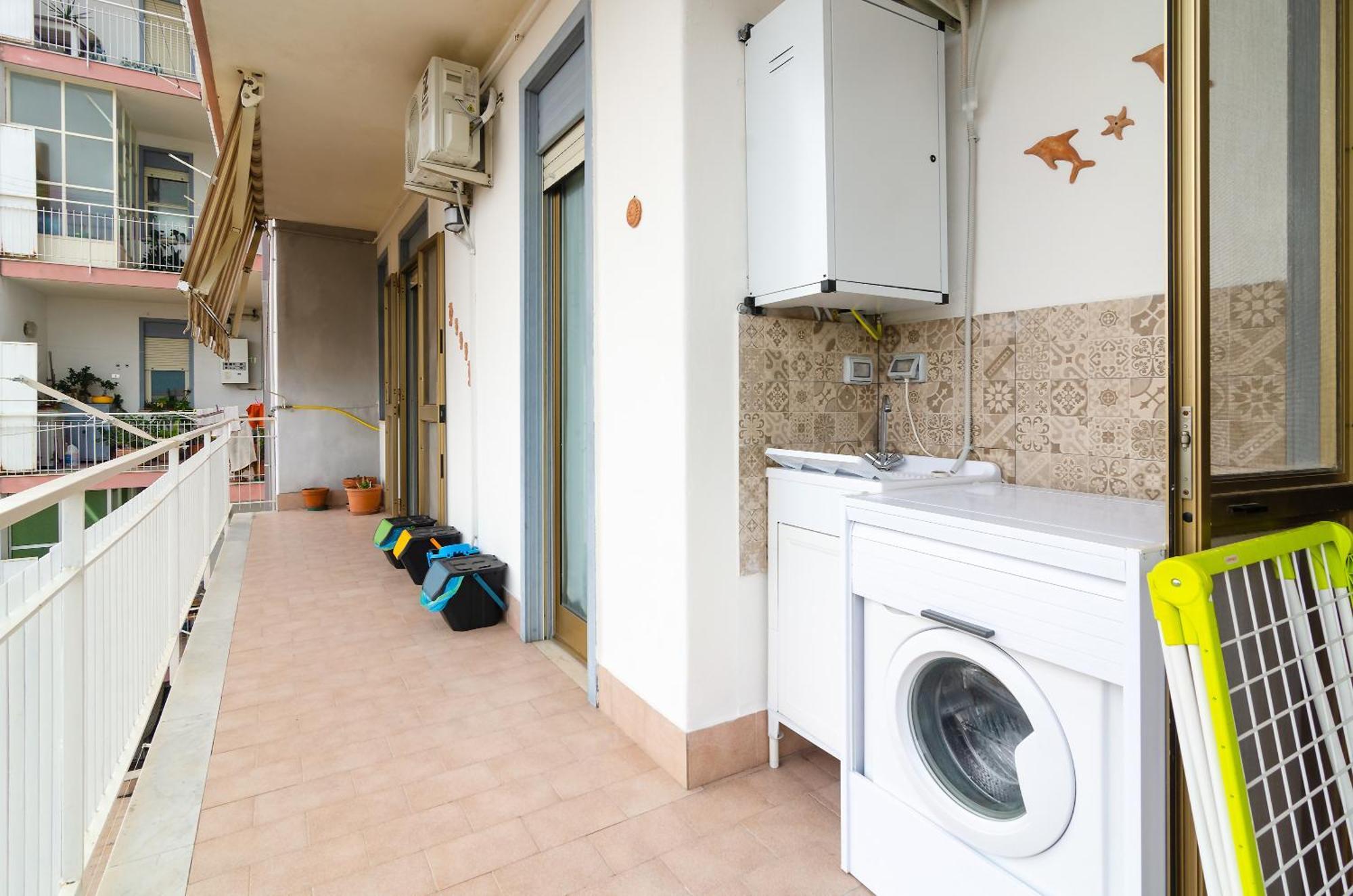 Apartment Casa Aurora A Due Passi Dalla Ferrovia Giarre