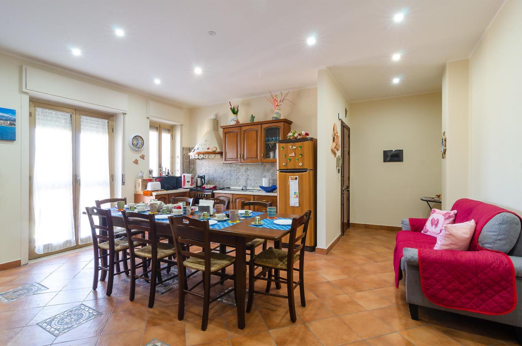 Apartment Casa Aurora A Due Passi Dalla Ferrovia