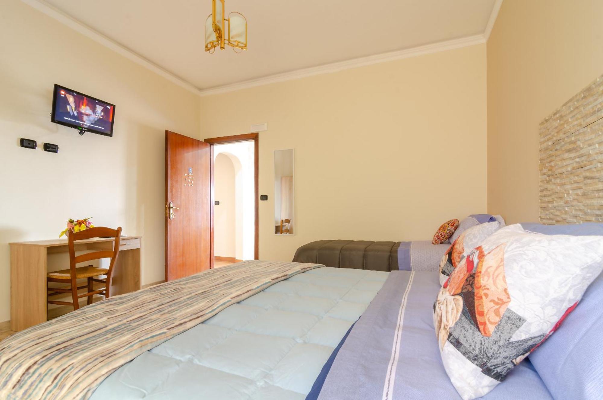 Apartment Casa Aurora A Due Passi Dalla Ferrovia Giarre